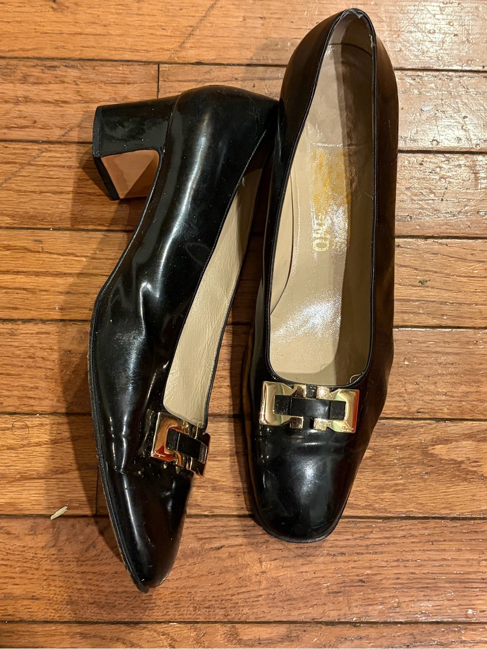 Salvatore Ferragamo Vintage Black Leather Gold Buckle Shoe Size 11
